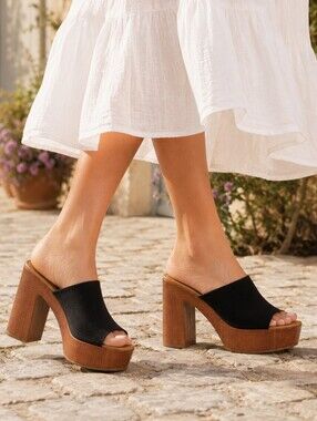 NEW Coconut by Matisse Wooden Platform Mule Sandals 70s Boho Resort Chic Size 8